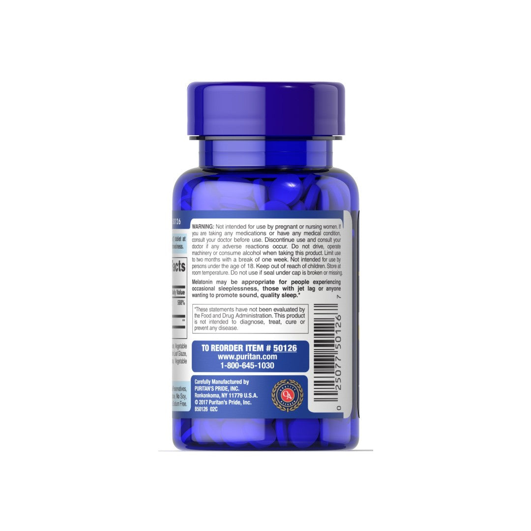 Il retro di un flacone blu di Puritan's Pride Melatonin 5 mg with B-6 120 Tablets Timed Release.