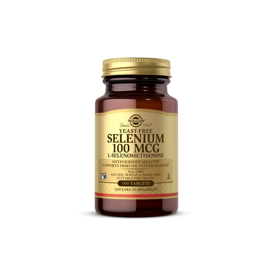 Un flacone di Solgar Selenium 100 mcg 100 compresse di L-Selenometionina, un antiossidante che rafforza il sistema immunitario.